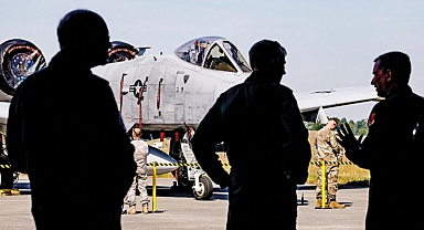250 uçaklı dev filo! NATO’dan gövde gösterisi