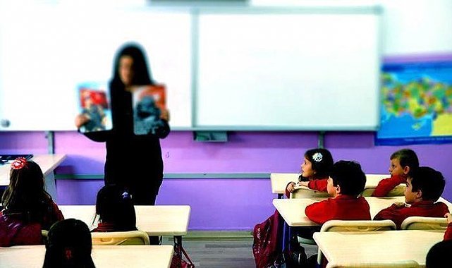 Bakan Tekin 'Hayırlı olsun' diyerek duyurdu!