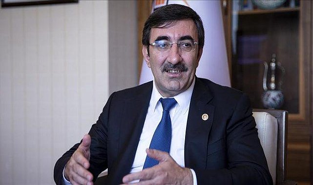 Cevdet Yılmaz kimdir?