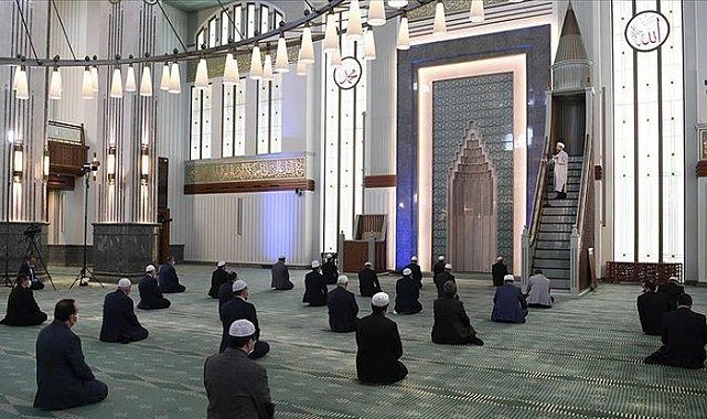Cuma namazı nasıl kılınır, kaç rekat, kaç dakika sürer?