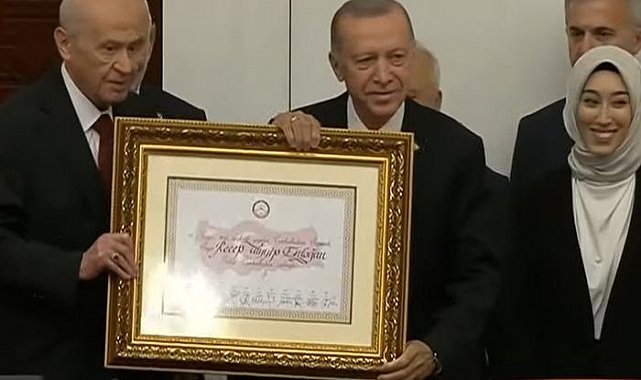 Erdoğan Meclis'te yemin etti! Yeni dönem başladı..