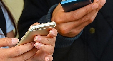 O ülkede tartışmalara yol açan tasarı! Telefondan gizlice görüntü ve ses kaydı alacaklar