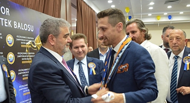 Sinop İş Adamları Derneği Genel Başkanı Turgay Öztürk ahde vefa örneği