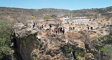 Uçurumun kenarında bulundu! Bir ülkeyi karıştıran olay... 45 torbada insan uzuvları
