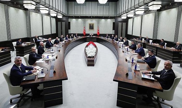 Yeni kabineden ilk fotoğraf! Bakanlar bir araya geldi.
