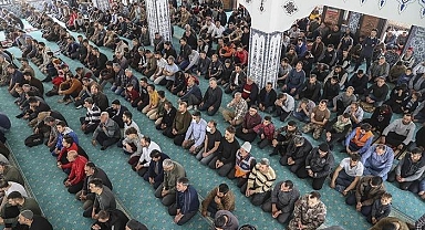 CUMA NAMAZI nasıl kılınır? ve Diyanet'e göre adım adım CUMA NAMAZI KILINIŞI