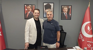 Küçükçekmece Spor Kulübü, (BBP) İlçe Başkanı M. Cem Özeli'yi ziyaret etti