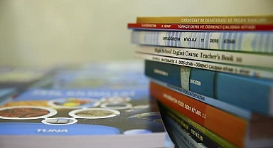 Ücretsiz ders kitaplarını hurdacılara sattıkları iddia edilmişti! MEB harekete geçti