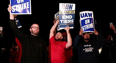 ABD'de 3 büyük otomotiv fabrikasında binlerce işçi greve gitti! Fiyatların artışı olabilir...