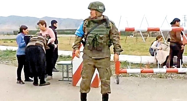 Aliyev’den Putin’e taziye telefonu... Karabağ’da Rus barış gücü hedef oldu