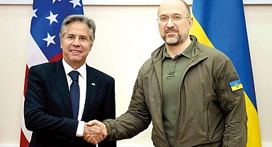 Blinken’dan Kiev’e sürpriz ziyaret