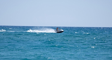 Cezayir'den şoke eden haber: Jet skiyle sınırı geçen turistler vurularak öldürüldü