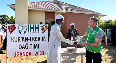 İHH Uganda’da cami ve su kuyusu inşa etti