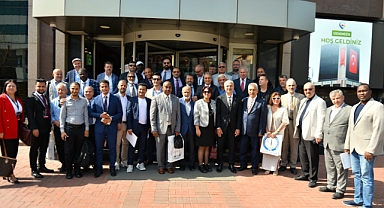 Küresel Çözüm Platformu bu kez Yemenli ve Sudanlı iş insanlarıyla