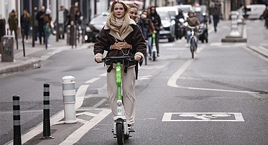 Paris'ten flaş Scooter kararı: Sokaklardan kaldırıldı