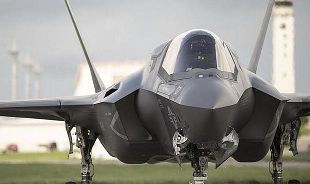 Pilot, uçak düşmeden önce paraşütle atlamıştı... ABD'de kayıp F-35'in enkazı bulundu