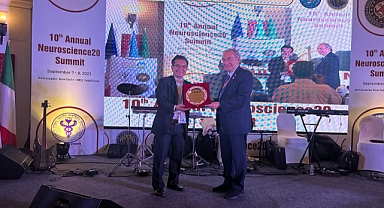 Prof. Dr. Nevzat Tarhan’a sinirbilim alanındaki katkılarından ötürü ‘Global Neuroscience Leadership’ ödülü takdim edildi.