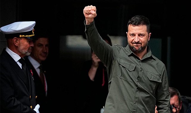 Savaşta bir ilk... Gizem perdesi aralandı: Zelenski sır gibi saklanan silahı dünyaya duyurdu
