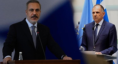 Yunanistan nefesini tuttu bekliyor: Yerapetritis'in tek bir amacı var... Dikkat çeken Hakan Fidan analizi