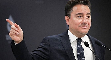 Babacan, Ekrem İmamoğlu'na da kapıyı kapattı.