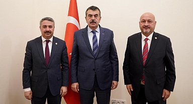 Depremde yıkılan okullar için Milli Eğitim Bakanı’na 7 maddelik talep