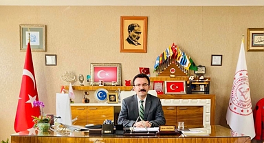 Eğitim camiası, Küçükçekmece İlçe Milli Eğitim Müdürü'nün tutumundan rahatsız.