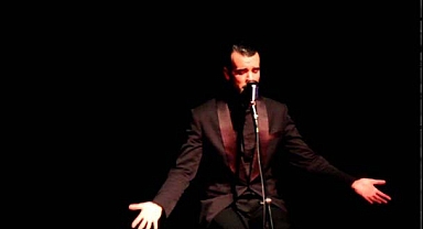 küçükçekmece'de 29 Ekim Cumhuriyet Bayramında Cem Adrian Konserinde Kavga