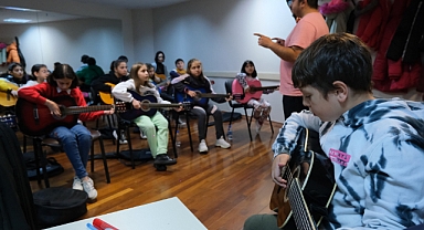 Maltepe Belediyesi’nin kültür sanat kurslarına büyük ilgi