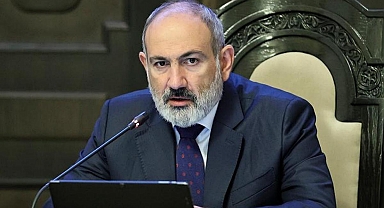 Paşinyan'dan Azerbaycan mesajı: Önümüzdeki aylarda barış anlaşması imzalayacağımızı umuyorum