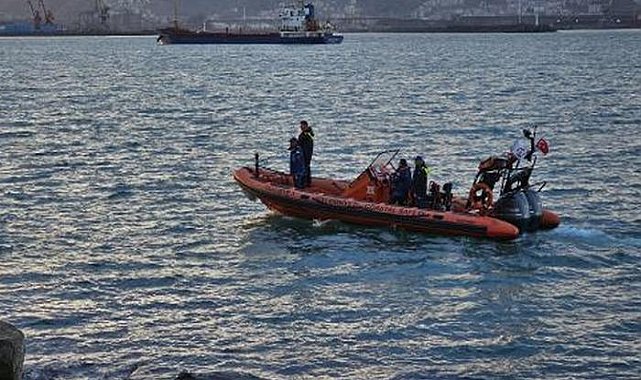 Bakan Yerlikaya: '11 denizcimizi arama çalışmaları devam ediyor'