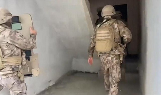 Bakan Yerlikaya açıkladı: 68 ilde Mercek-6 Operasyonu! Bin 129 şüpheli gözaltında