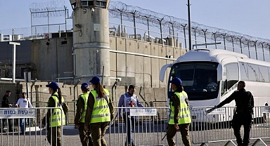 Hamas ile İsrail arasındaki rehine takası başladı!