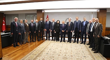 İslam Kalkınma Bankası'ndan Kayseri Büyükşehir'e ziyaret