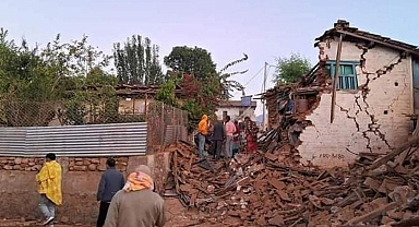 Nepal’de 6.4 büyüklüğünde deprem: Çok sayıda can kaybı