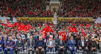 Binlerce kişi Diriliş Buluşmaları'nda Filistin için bir araya geldi