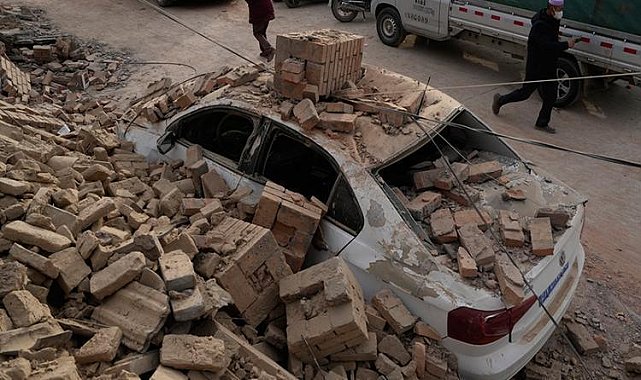 Çin'de can kaybı 148'e yükseldi