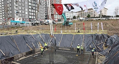 Cumhurbaşkanı Erdoğan'ın katıldığı canlı yayınla Bağcılar'da Asburçaklar Sitesi'nin temeli atıldı