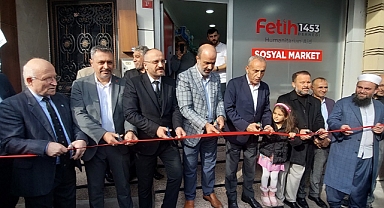Fetih1453 Derneği'nin Sosyal Market Açılışına Büyük ilgi