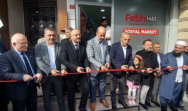 Fetih1453 Derneği'nin Sosyal Market Açılışına Büyük ilgi