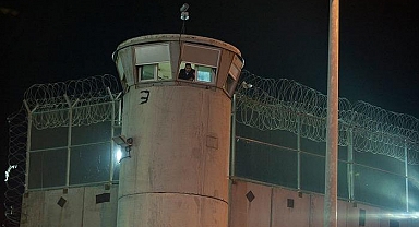 Filistin Esirler Cemiyeti: İsrail bebekli annelerin de olduğu 142 kadın esiri hapse attı