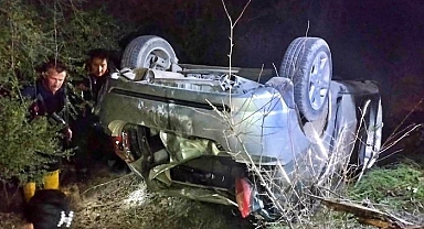 Hamile eşini bıçaklayarak öldürdü, otomobilini uçuruma yuvarlayarak intihara kalkıştı!
