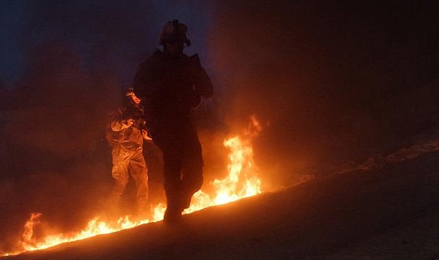 İran'da gece vakti katliam! Polis merkezine saldırdılar: Çatışmada saldırganlar da öldürüldü