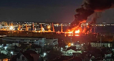 Rus donanma gemisine saldırı