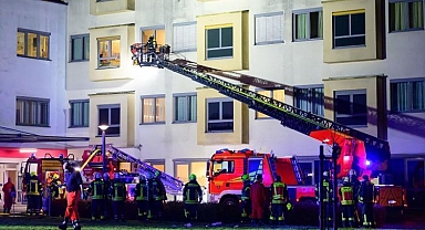 Almanya’da hastanede yangını