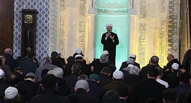 Eller şehitler için semaya açıldı