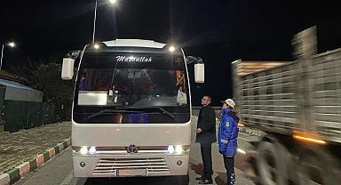 Manisa'da korsan taşımacılığa yakın takip!
