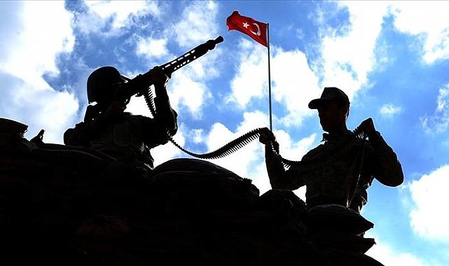 MSB: 3 PKK'lı terörist, Habur'da Hudut Karakolumuza teslim oldu