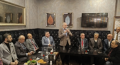 Aziz Yeniay,Küçükçekmece Bayburtlular Derneği (KÜBAYDER) den Tam NOT Aldı.
