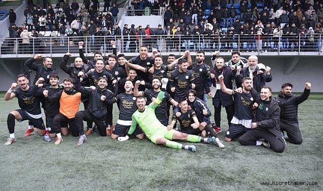 Küçükçekmece'nin gururu Yeşilova Esnafspor şampiyon!