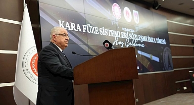 Millî Savunma Bakanı Yaşar Güler, Kara Füze Sistemleri Sözleşme İmza Töreni’ne katıldı.